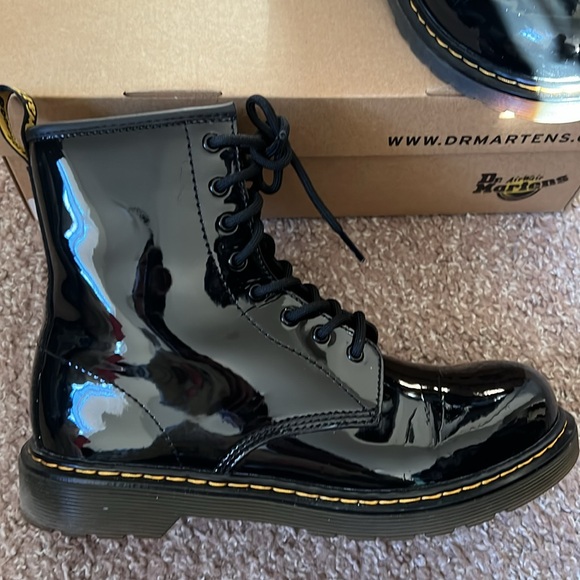 Dr Martens 1460 patent boot - Picture 2 of 8